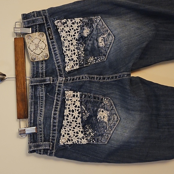 MISS ME Floral Lace Embellished Distressed Mid-rise Cuffed Skinny Denim Jeans - Picture 15 of 16